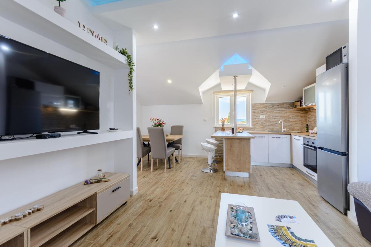 Apartment Darka 1 Сумартин Экстерьер фото